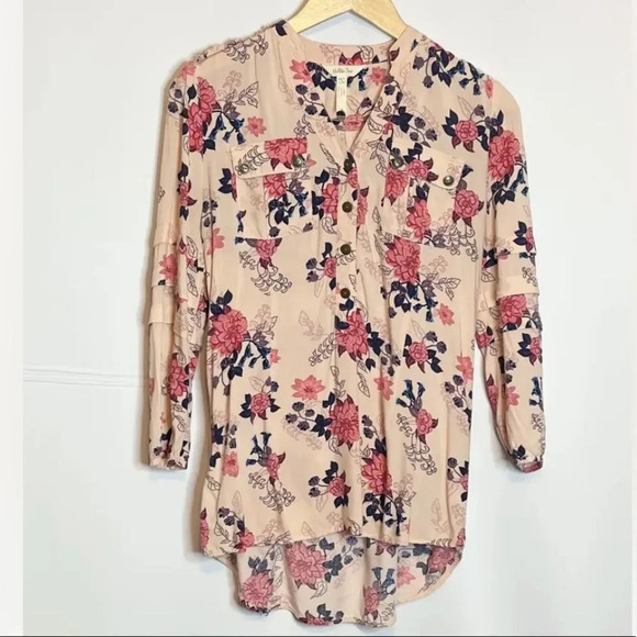 Matilda Jane | Livery Millie Top Floral Once Upon A Time - Picture 3 of 8